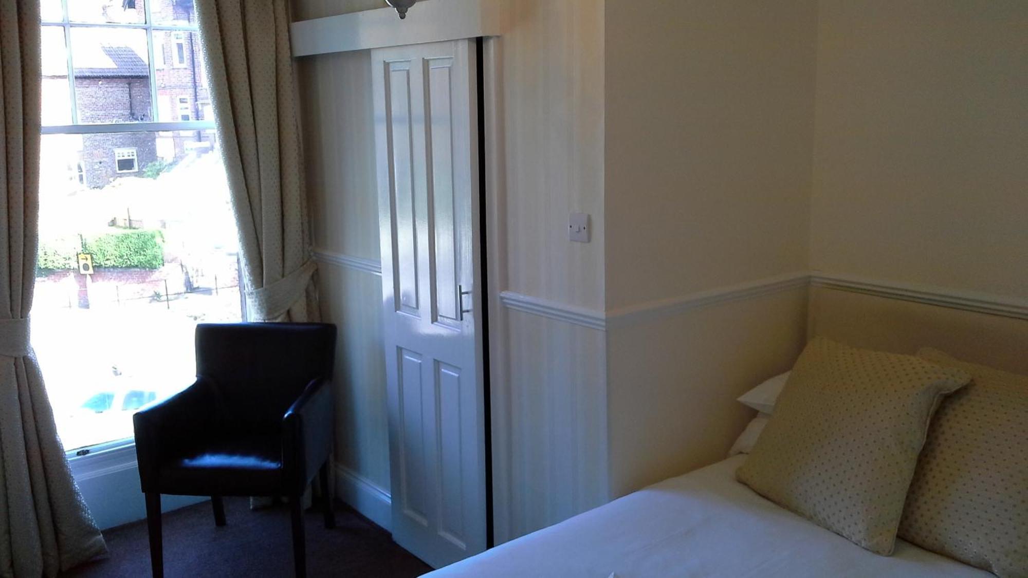 Arundel House Bed & Breakfast Whitby Bilik gambar